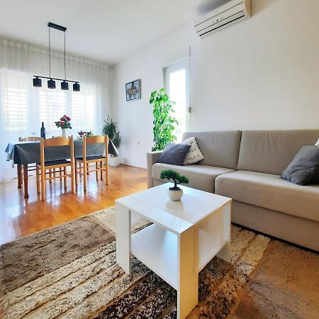 Apartment Violetta-Punta Ουμάγκ Εξωτερικό φωτογραφία